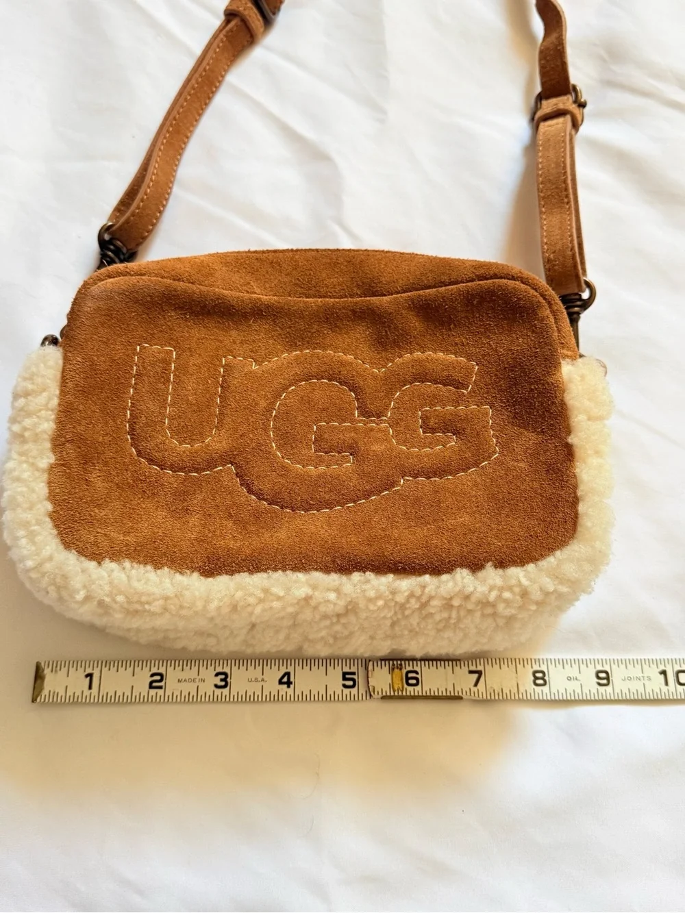 UGG Brown Suede & Cream Sheepskin Trim Crossbody Bag - EUC! Style #1113870